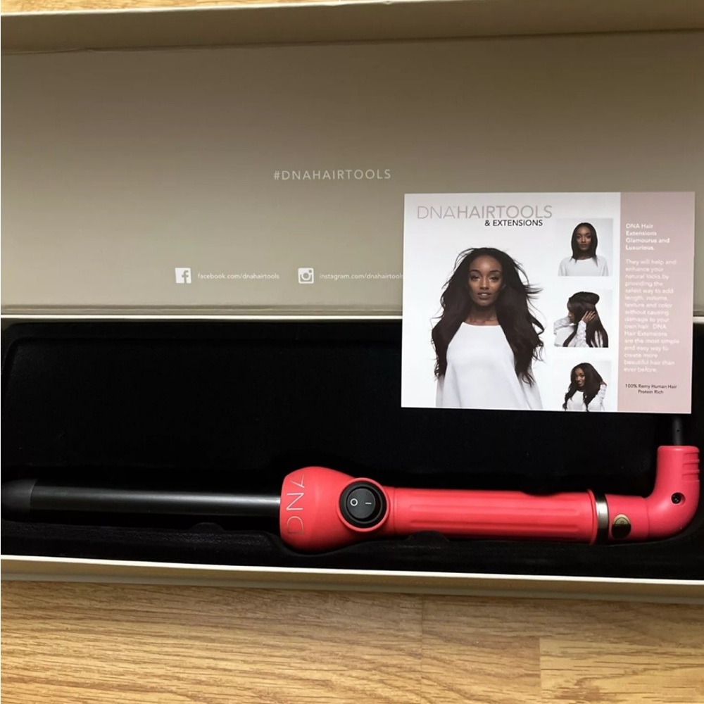 DNA HAIRTOOLS 25 MM CLIPLESS CURLING IRON 100% NEW!!